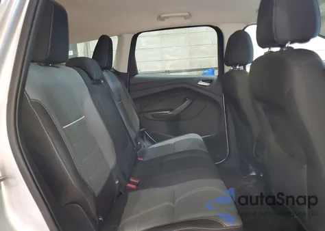 2014 Ford Escape Se z USA, uszkodzony, nr VIN 1FMCU9G93EUD31631